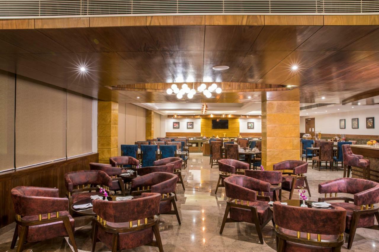 Regenta Central Cassia Zirakpur Chandigarh Exterior photo