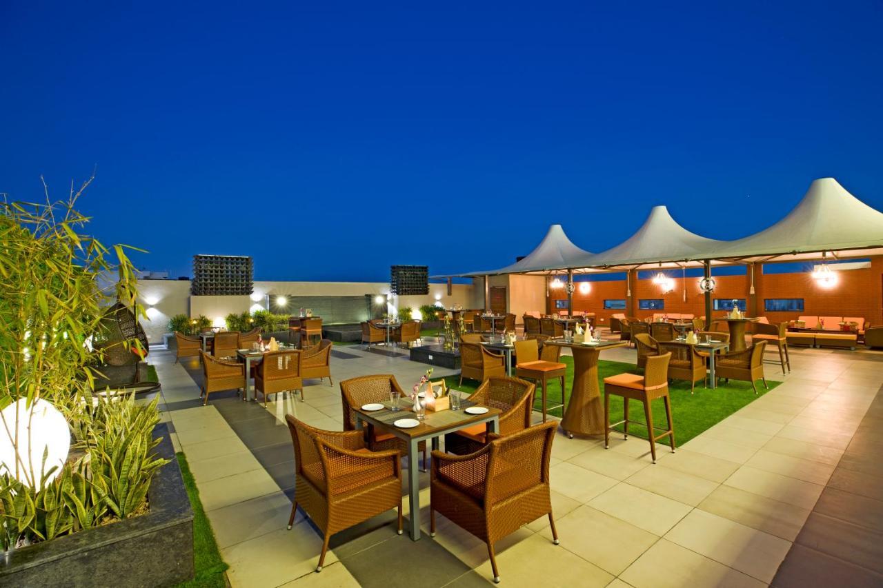 Regenta Central Cassia Zirakpur Chandigarh Exterior photo
